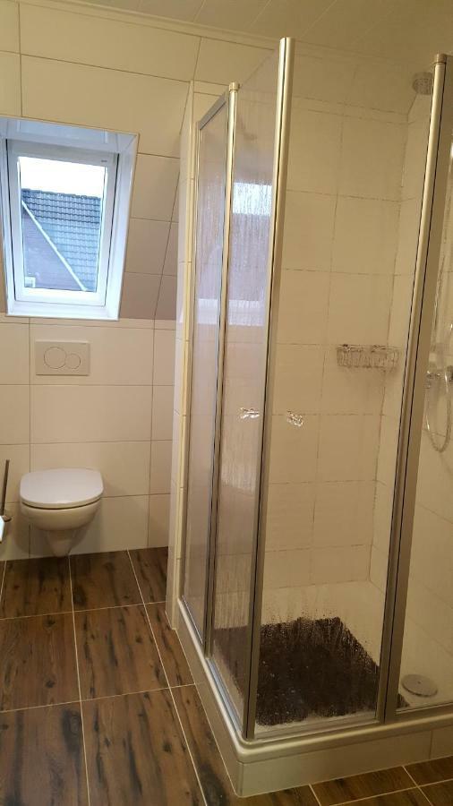 Wohnung 2 Mit Balkon- Haus Annegrete Esens Luaran gambar